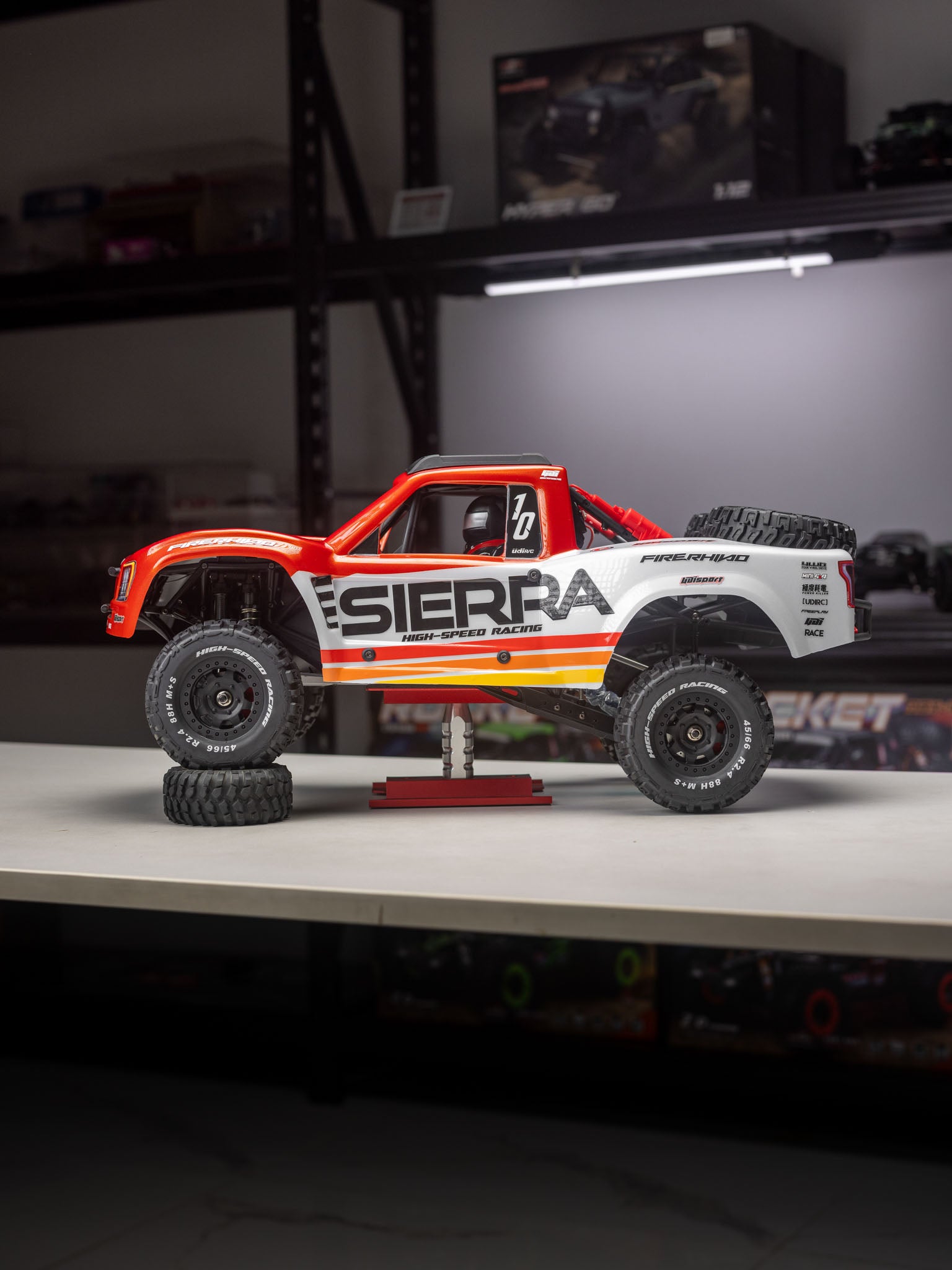 UDIRC SIERRA MAX UD1002P 1/10 4WD Brushless RTR RC Trophy Truck