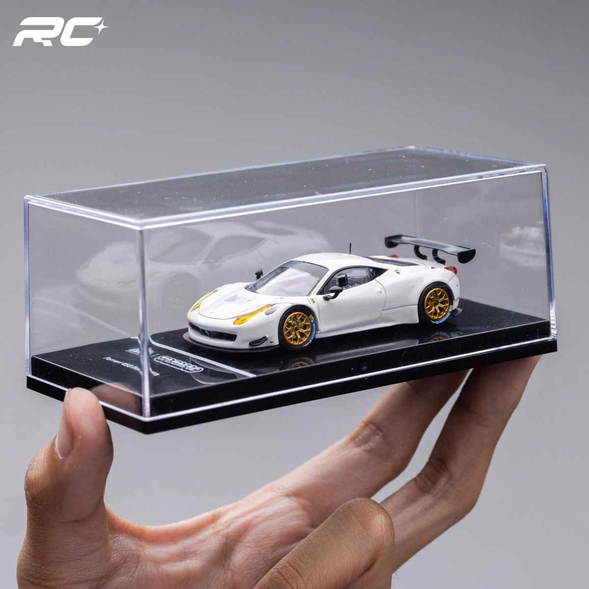 TW 1:64 Ferrari 458 Italia GT3 White T64R-074-WH