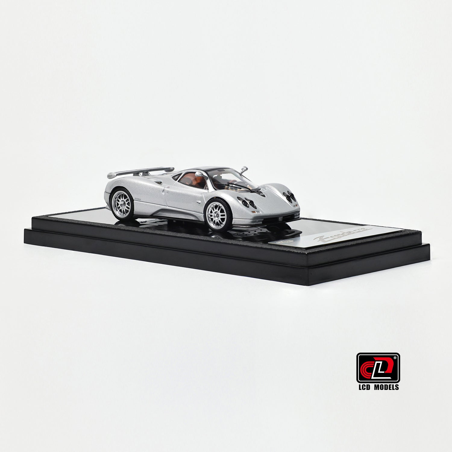 LCD 1:64 Pagani Zonda Silver