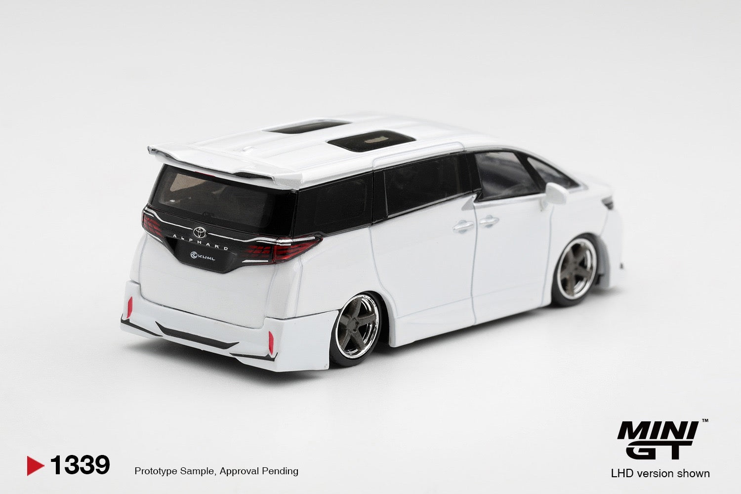 MINIGT 1/64 Toyota Alphard 40 KUHL White