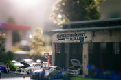 1/64 REPAIR GARAGE WITH LIGHT